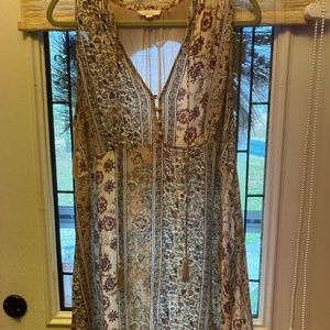 Dress or long shirt with leggins